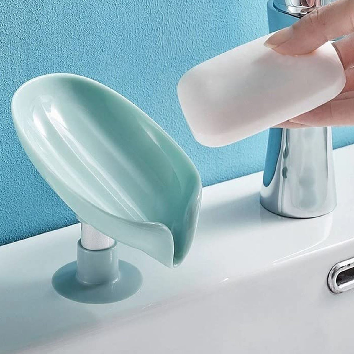 Self Draining Soap Dish – Suction Cup Holder | VelvetBubbles