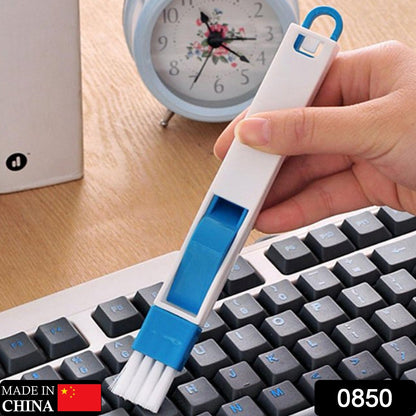 Window Slot Cleaning Brush – 2-in-1 Tool for Narrow Gaps | WipeTech